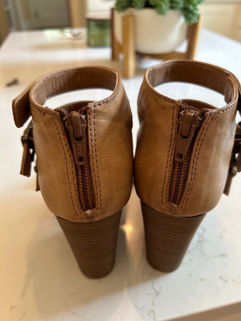 Women’s Mudd strappy heels size 7